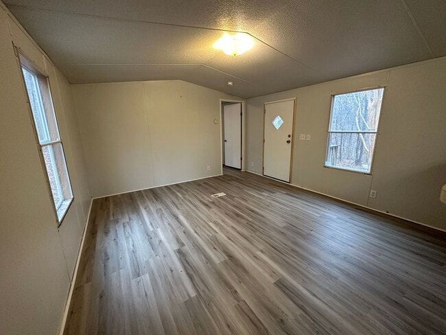 Photo - Two bedroom single wide on private lot off Colonial Hwy!