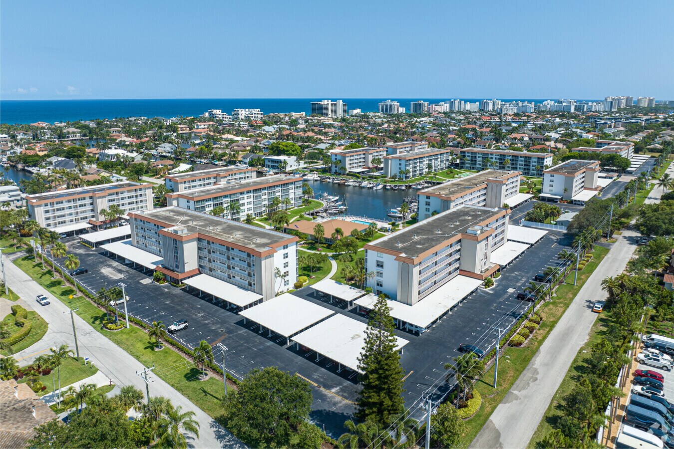 Contexto - Tropic Bay