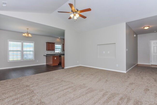 Photo - 2202 King Malcolm Ln