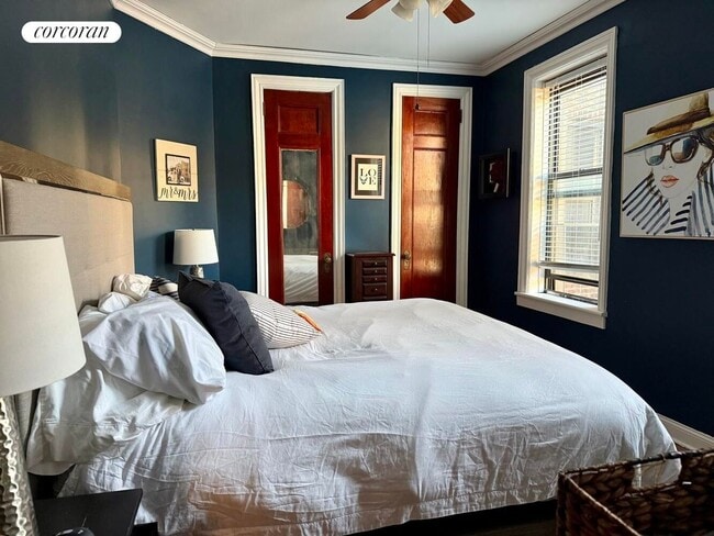 Photo - 880 W 181st St