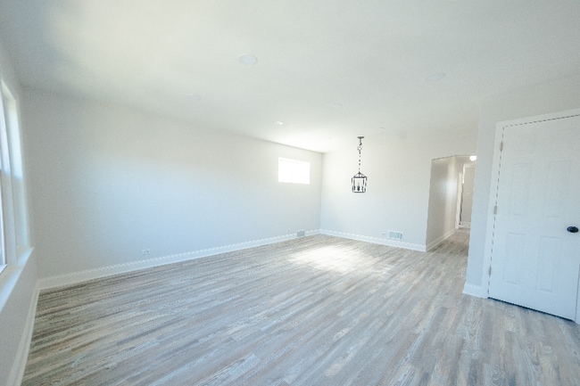 Photo - 2242 N Lavergne Ave