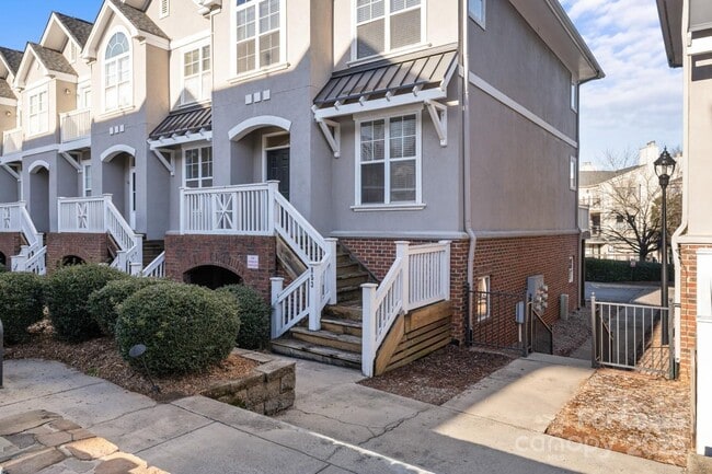 Photo - 853 Clarkson Mill Ct Townhome