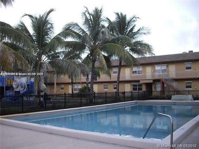 Photo - 95 NE 41st St Condo Unit M198