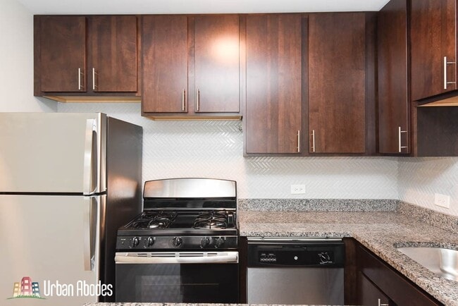 Photo - 1437 N Dearborn St Unit 2J