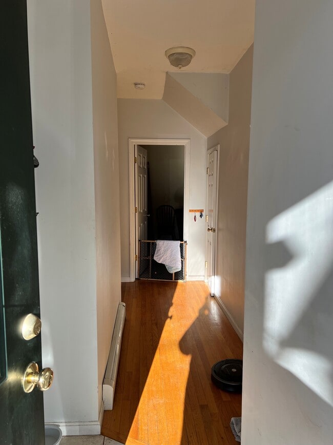 Photo - 27 Stonington St Unit 27