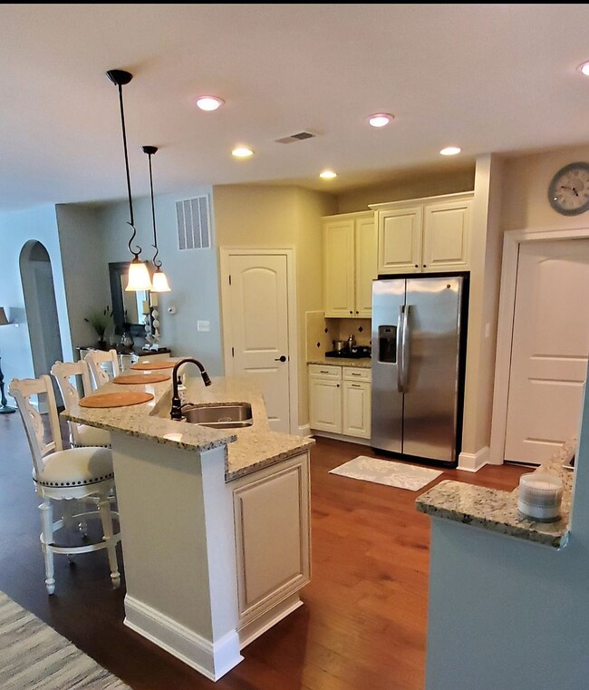 Photo - 36367 Thrasher Ln