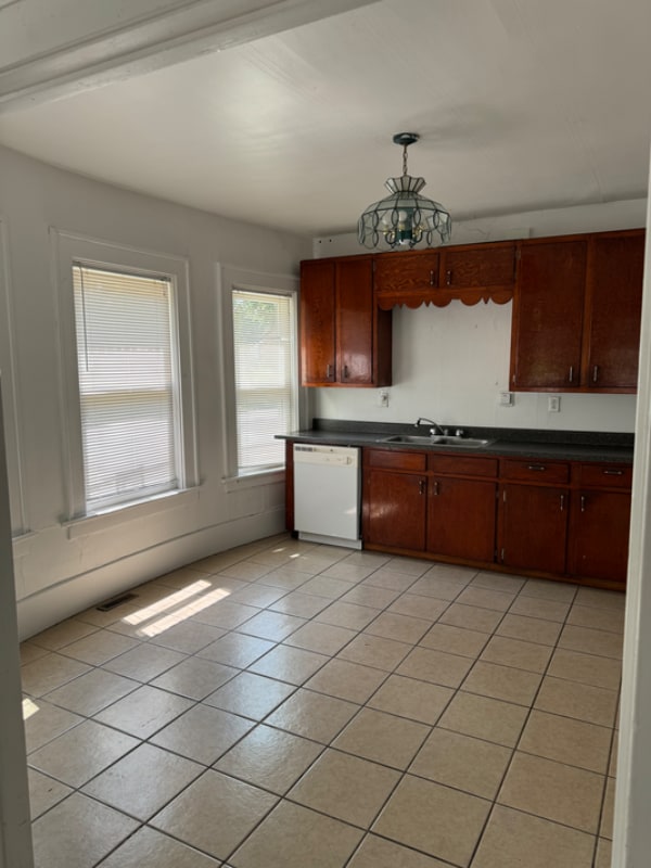 Photo - 232 Sassafras St Unidad ONE