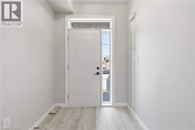 Photo - 37 Delena Ave S