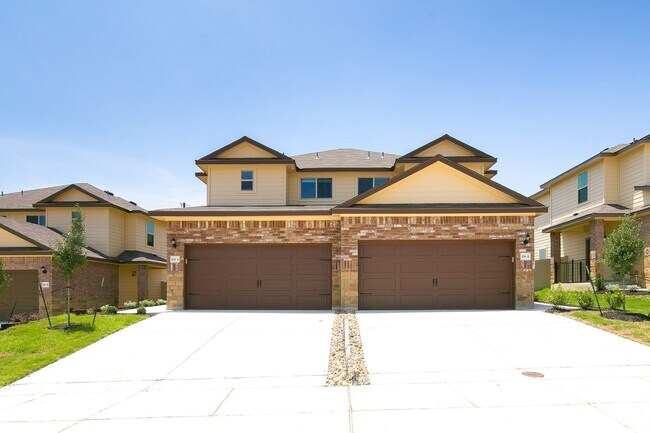 Photo - AVAILABLE NOW! GORGEOUS 3 BEDROOM DUPLEX LOCATED IN BUDA, TEXAS!