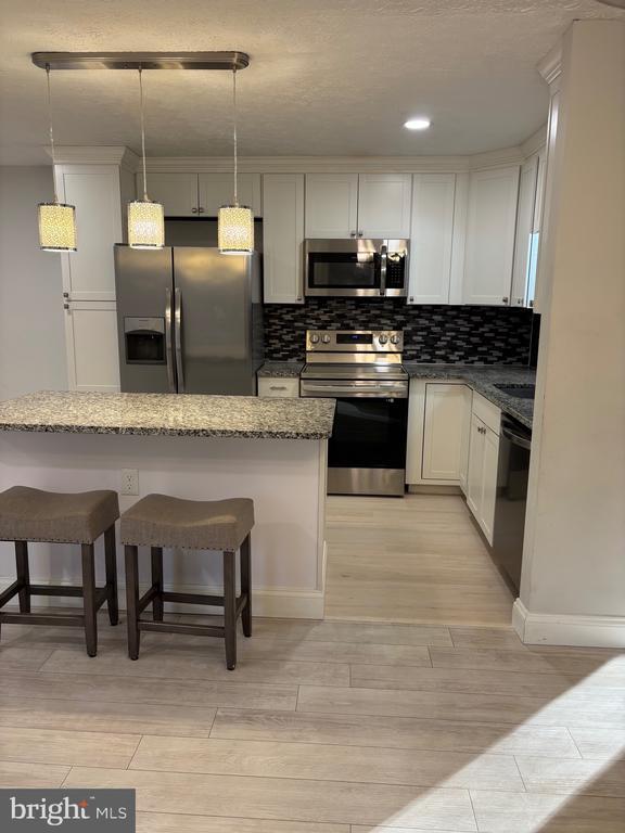 Building Photo - 44693 White Oak Ct