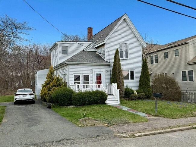 Photo - 98 W Spring St