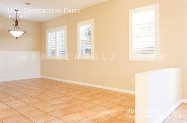 Photo - 1224 Crossroads Dr