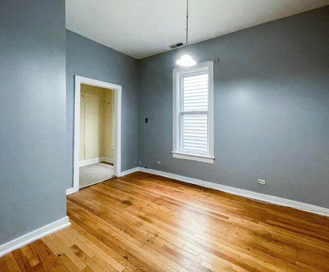 Photo - 2736 N Wilton Ave