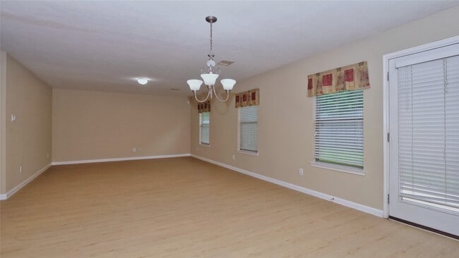 Building Photo - 2923 Mustang Meadow Ln