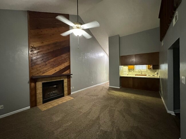 Photo - 2924 Woodrich Dr