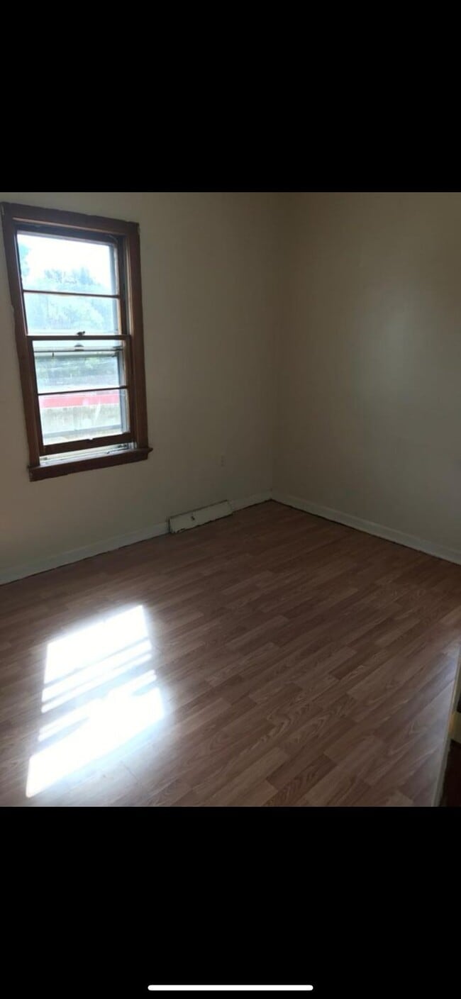 Photo - 308 Watson Ave
