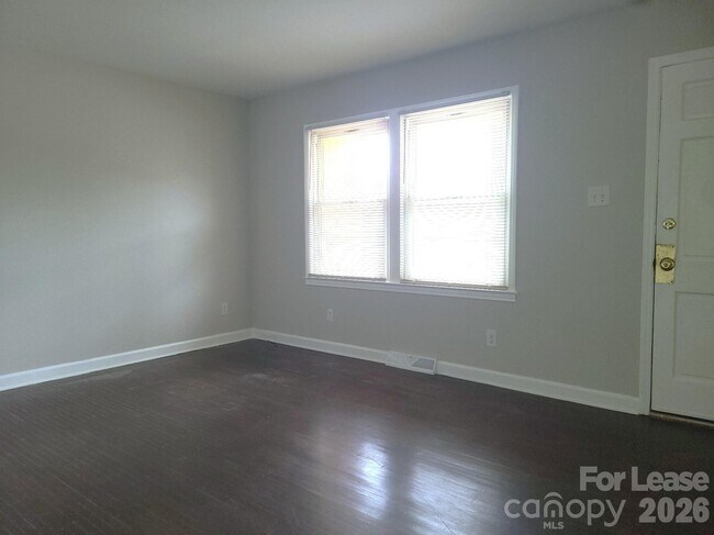 Photo - 4124 Somerdale Ln