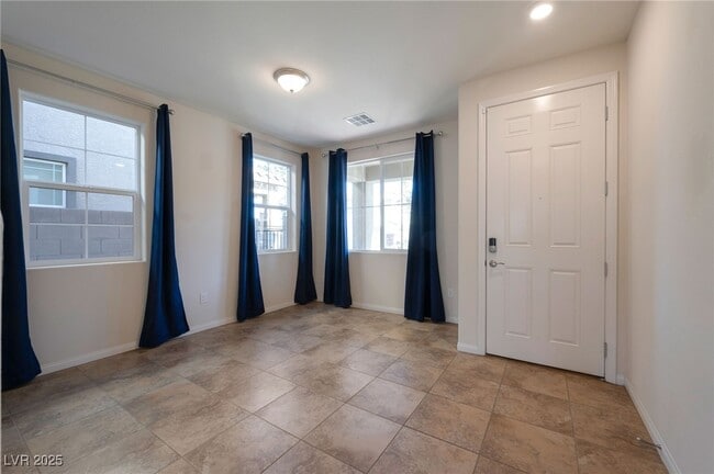 Photo - 4073 Blue Opal Wy