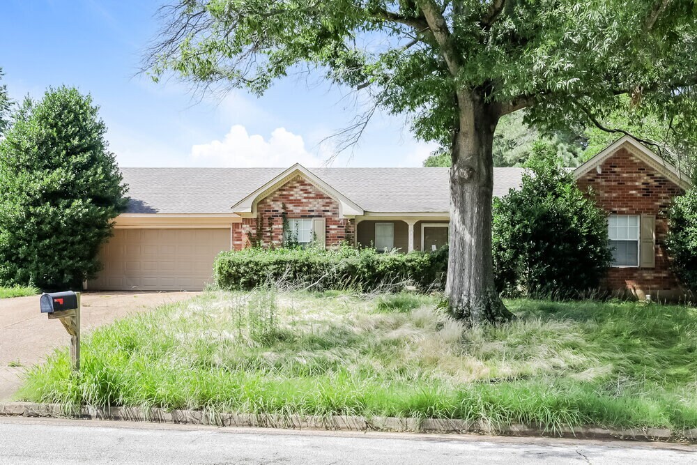 Photo - 7018 Cobblestone Dr House