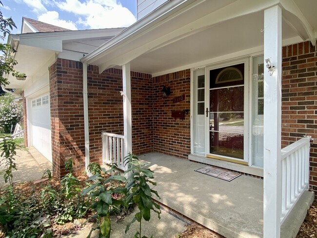 Photo - 2240 Delaware Dr