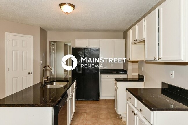 4 Bedroom Pet-Friendly Home in Decatur, GA with Main Street Renewal