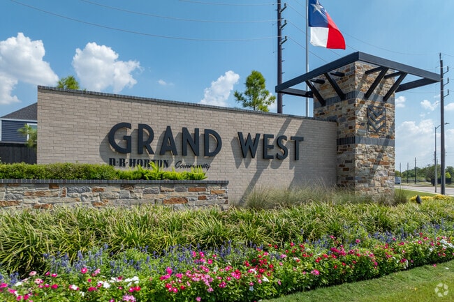 The Oaks at Grand West - The Oaks at Grand West