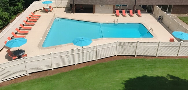 Pointe Pool Aerial