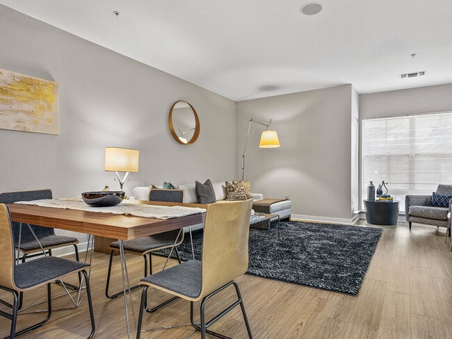 Photo - Axis Admiral's Hill Apartments