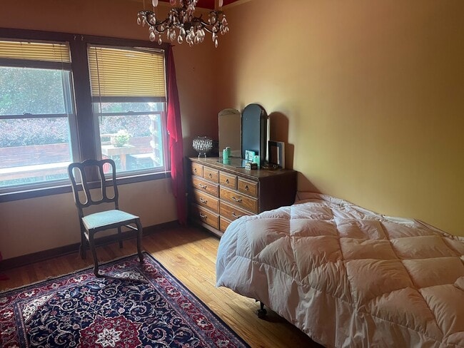 Photo - 165 E Miller Rd