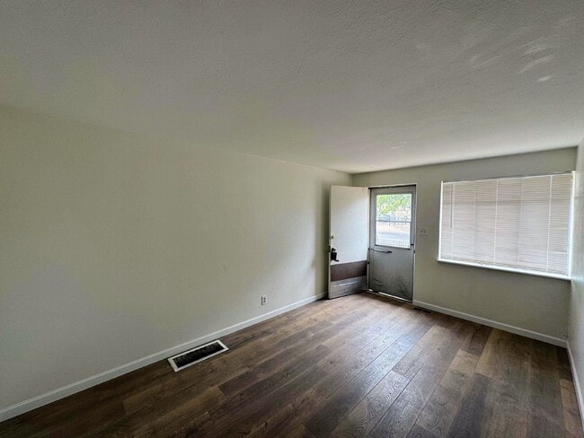 Photo - 9285 E 14th Ave