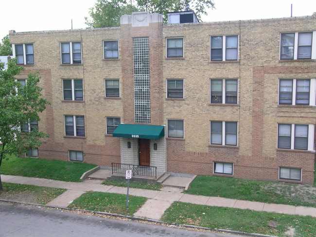 Building Photo - 3535 Roger Rental