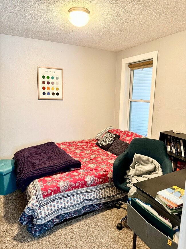 Photo - 27 Florence St Unit 1