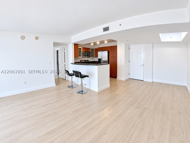 3232 SW 22nd St Unidad 1708