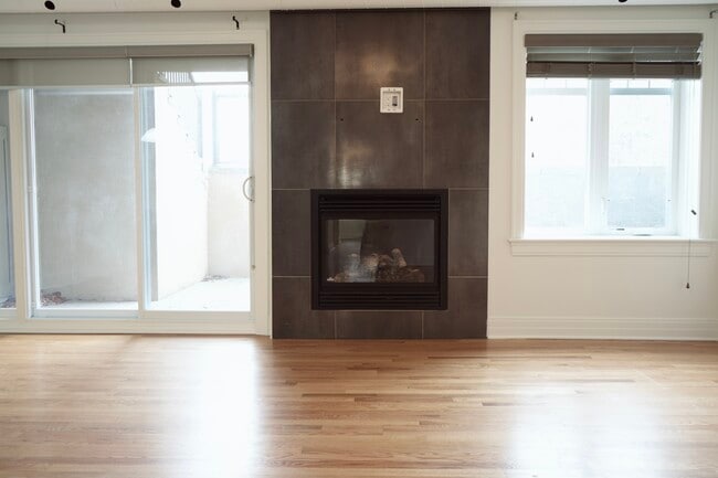 Photo - 56 Sweetnam Dr Unit A