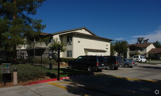 Photo - Ramona Vista