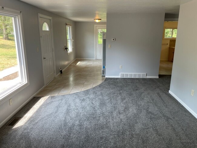 Photo - Charming 3-Bedroom Ranch Home in Comstock ...
