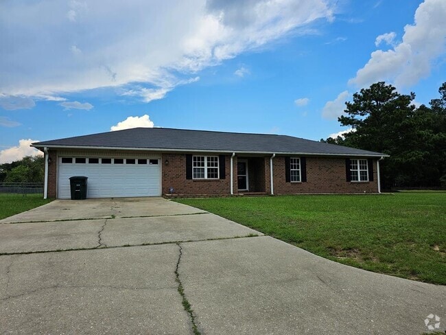 Building Photo - 2805 Drake St Rental