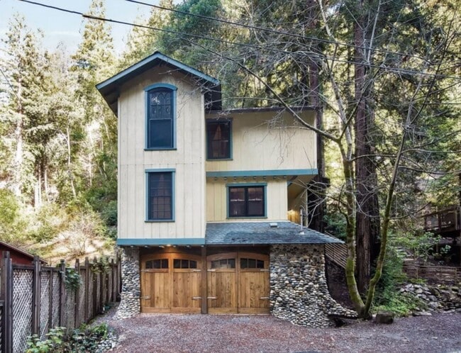 Building Photo - 15328 Glandy Glen Ln