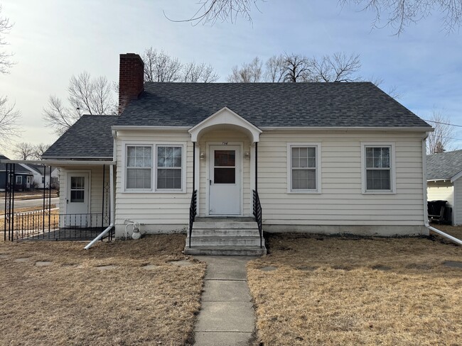 Photo - 724 S 1st St House