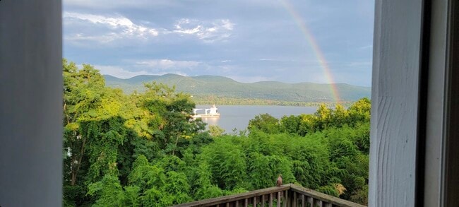 Photo - 176 Montgomery St Unit 3