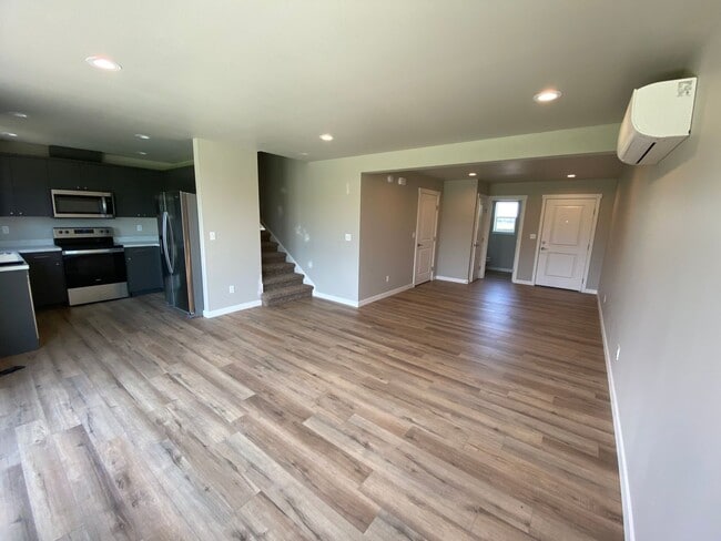 1418 Nooksack Rd Unit B