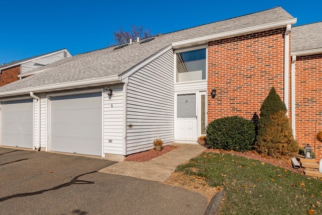 Photo - 705 Lake Ave Unidad 6