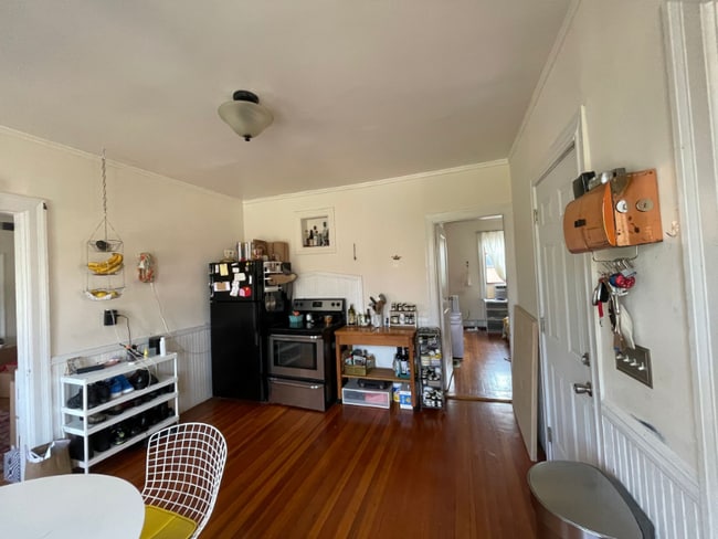 Photo - 366 Friendship St Unidad 2