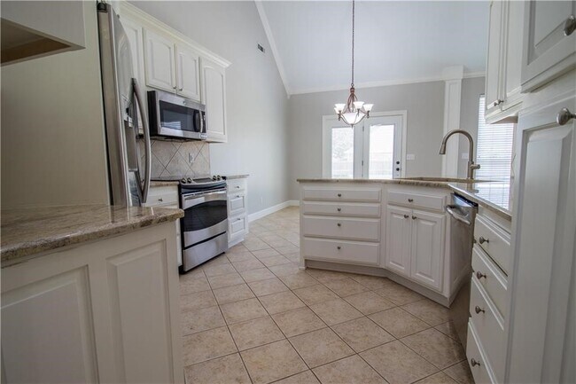 Photo - 5607 S 43rd St