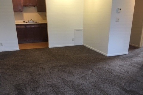 Photo - Parkway Manor Apartments