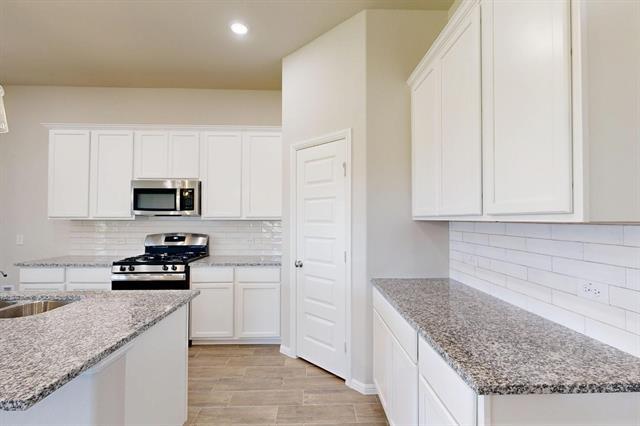 Photo - 1704 Gulin St