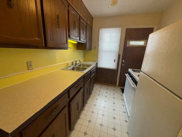 Photo - 2039 Ewald Cir