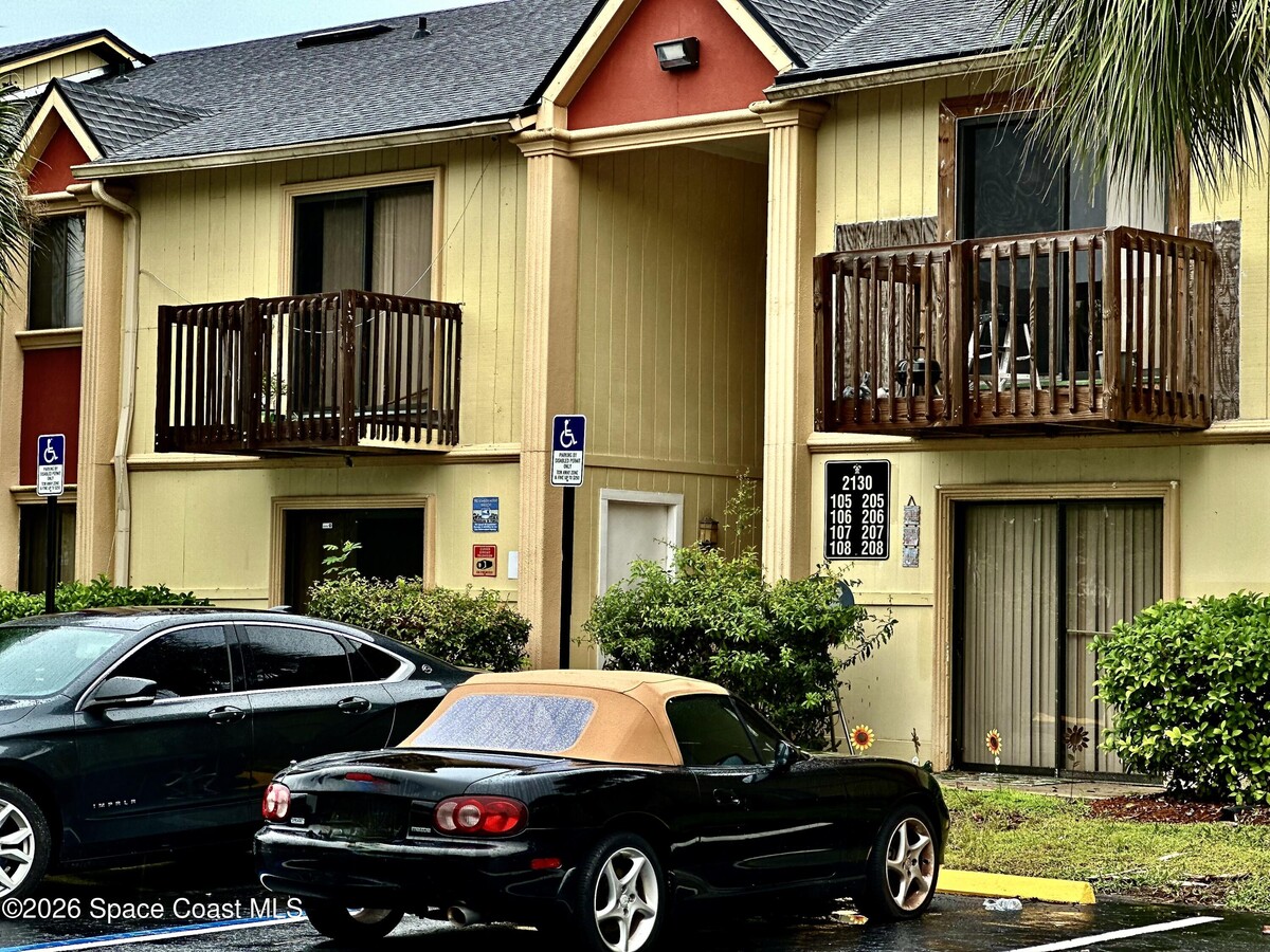 Photo - 2130 Forest Knoll Dr NE Unit 202