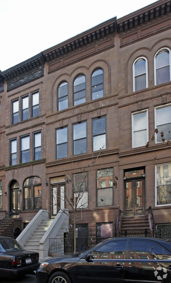 Photo - 528 W 142nd St